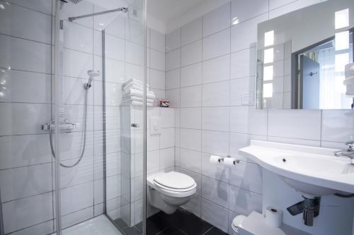 Ванная комната в Hôtel Couvent du Franciscain Centre ville