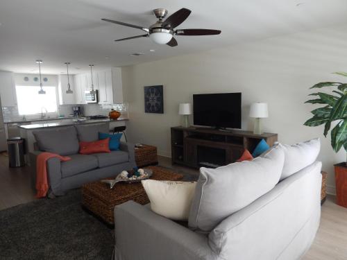 330 San Luis Avenue – Photos 4
