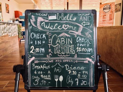 Φωτογραφία από το άλμπουμ του Petra Cabin Inn Hostel&Resturant στο Ουάντι Μούσα