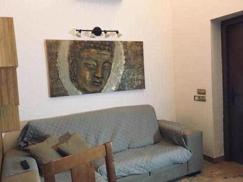 Ein Sitzbereich in der Unterkunft Avenida Reyes Católicos