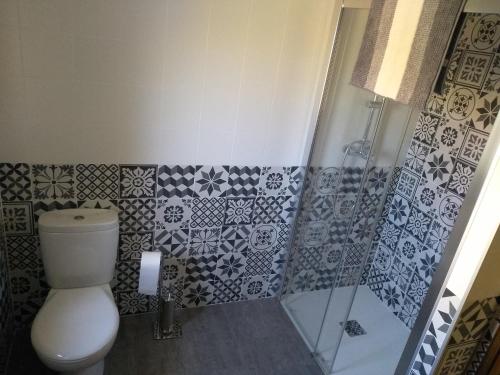 Ένα μπάνιο στο Casa Valdequiruelo