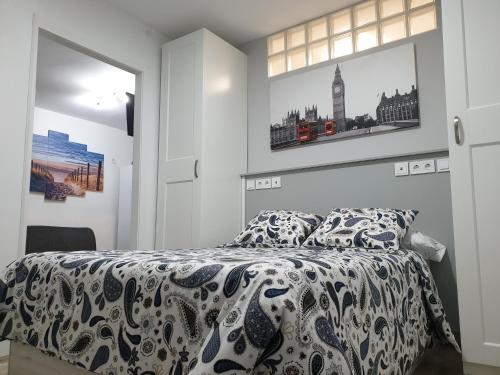 Spacious Apartment Madrid - Metro Barrio del Pilar