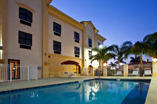 Galeriebild der Unterkunft Holiday Inn Express Stuart, an IHG Hotel in Stuart