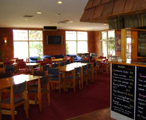 Restaurant o un lloc per menjar a Merrijig Motor Inn