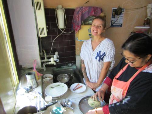 Clientes alojados en Nadya Homestay For Female & family