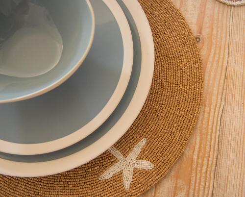  West Rock Villas -  Room  picture :   Tea/Coffee maker    Shower    Safety deposit box                           