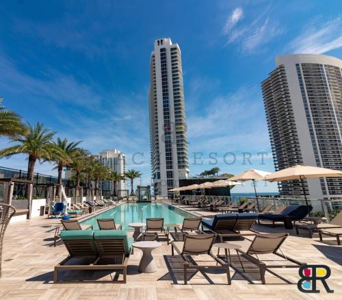 HYDE Beach House Apartments – Photos 2