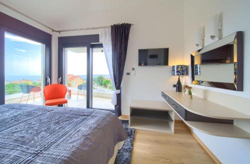 Postel nebo postele na pokoji v ubytování Villa ELA - Town Krk