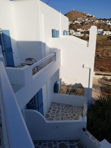 Photo de la galerie de l'établissement Glaros Hotel (By The Sea), à Ios Chora