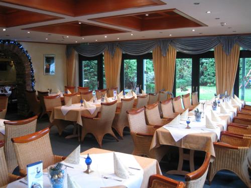 Restaurace v ubytování Hotel Restaurant "Waldschänke"