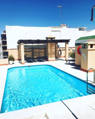 Agua II & seasonal pool by ELE Apartments