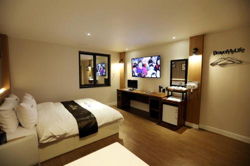 Hotel Two Heartにあるベッド