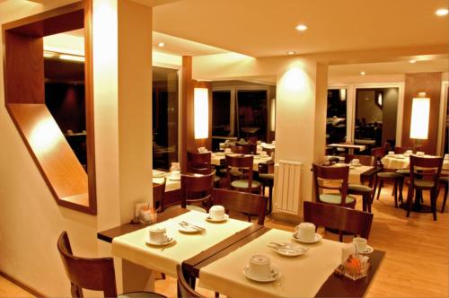 Restoran atau tempat makan lain di Hotel Bariloche Flat