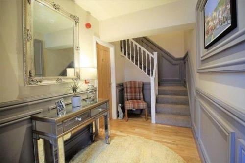 Dapur atau dapur kecil di SEAVIEW North Bay Apartment Scarborough Homesweetholidayhomes