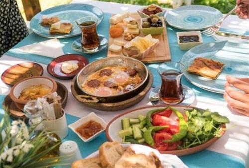 Foto dalla galleria di Cesmeli Boutique Hotel - Çeşme, İzmir a Çeşme