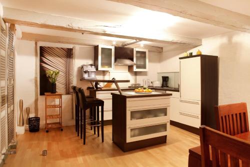 Een keuken of kitchenette bij Babette Apartments