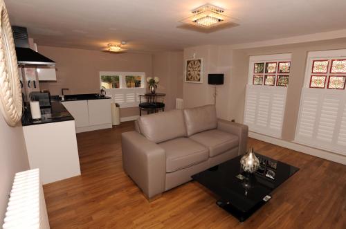 Gallery image of Tower Apartments in Southend-on-Sea