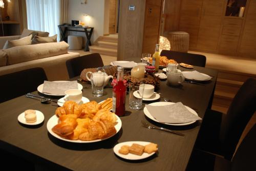 Afbeelding uit fotogalerij van Le Grand Chalet et Spa in Niedermorschwihr