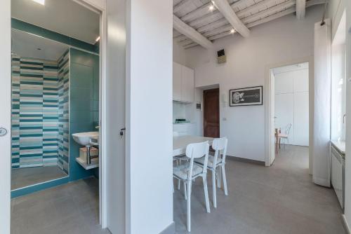 GuestHost - Piazza Navona Panoramic Penthouse