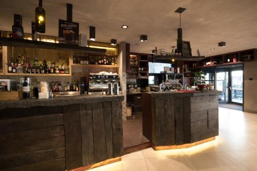 Lounge nebo bar v ubytování Crimea Wine Hotel