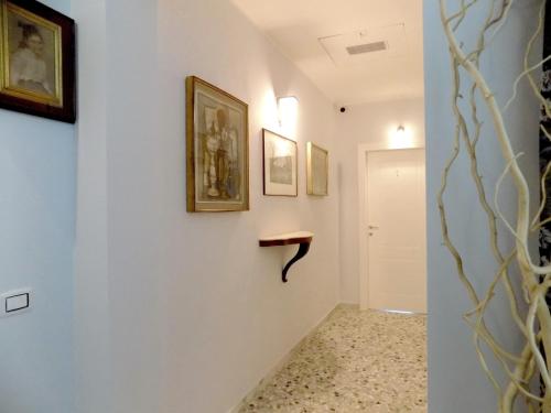 Foto de la galería de Treehouse en Bari