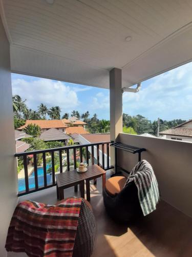 Balcon ou terrasse dans l'établissement Baan Sawan Samui Resort