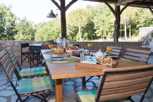 صورة لـ Le lodge de La Boissière في Andillac