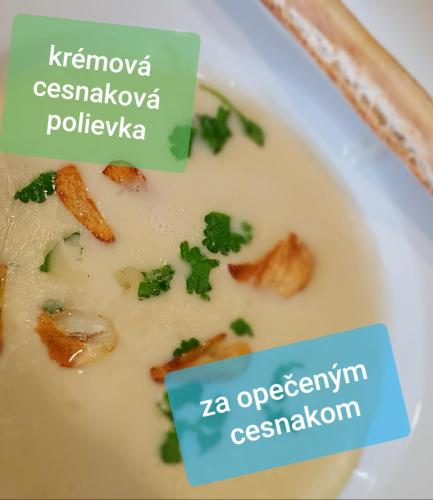 Еда / где поесть недалеко от гостевого дома