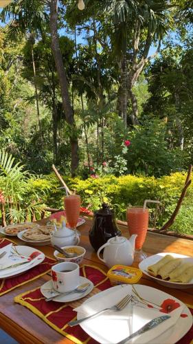 Zahrada ubytování Mango Shadow Inn Ella