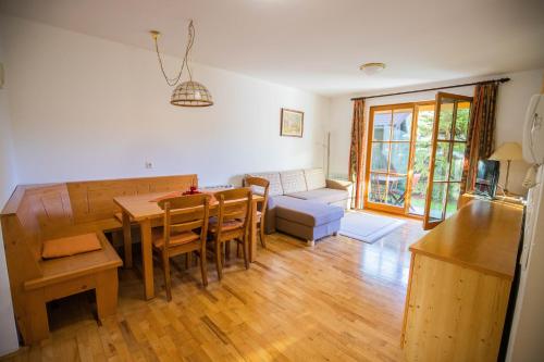 Svetainės erdvė apgyvendinimo įstaigoje Apartment Jurič