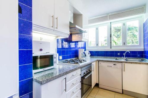 Villa 2, great spot Oura beach, Albufeira