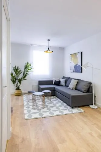 Style Apartments by Olala Homes photo 9