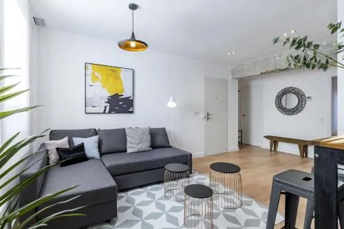 Style Apartments by Olala Homes photo 6