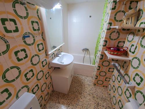 Koupelna v ubytování Apartamento Karina Beach-3