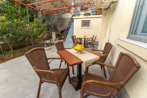 Gallery image of Apartments Petković in Petrovac na Moru