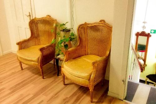 Foto dalla galleria di A&S Ferienwohnungen Koblenzer Strasse a Bonn