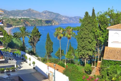 Carabeo 99 - Sleeps 4 – Photos 2