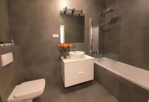 Ett badrum på Vista Residence Premium
