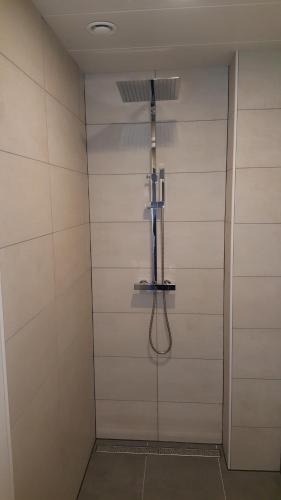 Ένα μπάνιο στο 't Pakhús Appartement