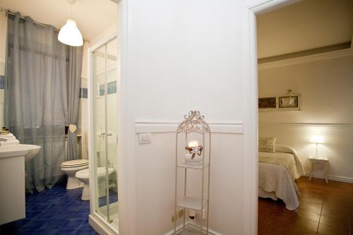Een badkamer bij Antica Riva
