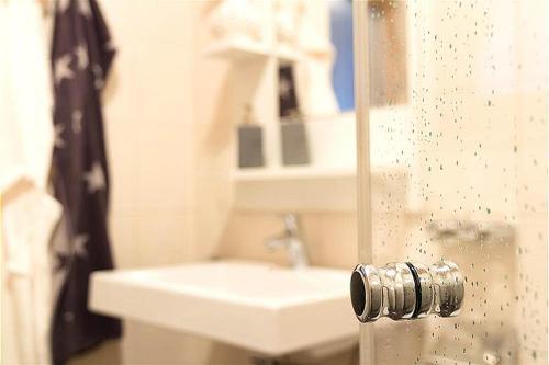 Koupelna v ubytování Vulkaneifel Type L-A4