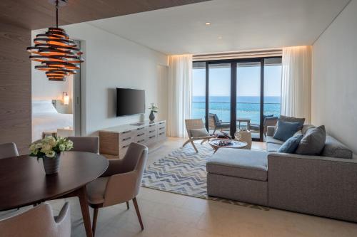 TV o dispositivi per l'intrattenimento presso Amara - Sea Your Only View™
