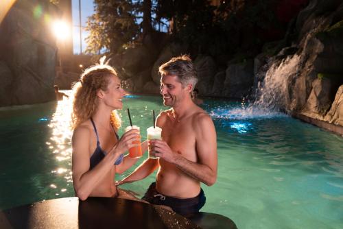 Gæster der bor på 4-Sterne Superior Erlebnishotel Krønasår, Europa-Park Erlebnis-Resort
