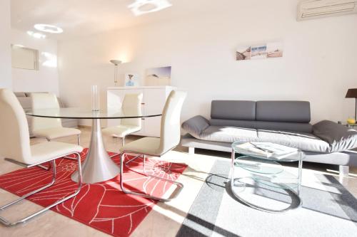 1-Br Sea view Luxury Residential with pool