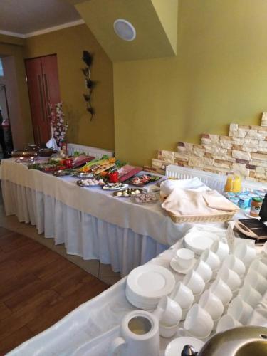 Mad i den private indkvartering eller i nærheden