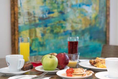 Mâncare la sau în apropiere de acest hotel