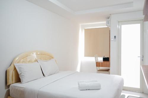 Stylish and Posh Studio Baileys Apartment By Travelio