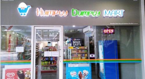 a harryiny unhappy mar sign on the front of a store at I City Residence, 2 Bedroom 4-6 Pax unit, Walking to Theme n Water Park & Shopping Mall in Shah Alam