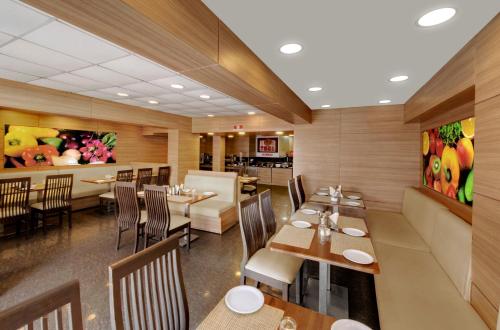 Gallery image of Central Beacon Hotel in Surat