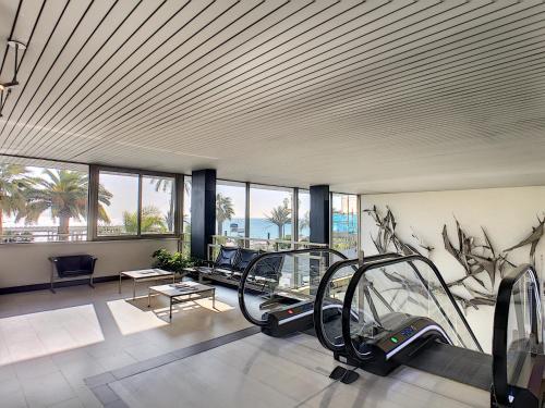 Nestor&Jeeves - STUDIO ROYAL LUXEMBOURG - Central - Swimming pool on roof